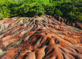 Le Géoparc de Chamarel,
joyau de la terre