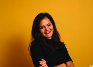 EKALEY JOULIA, A KNOWLEDGE NOMAD SETTLED IN MAURITIUS