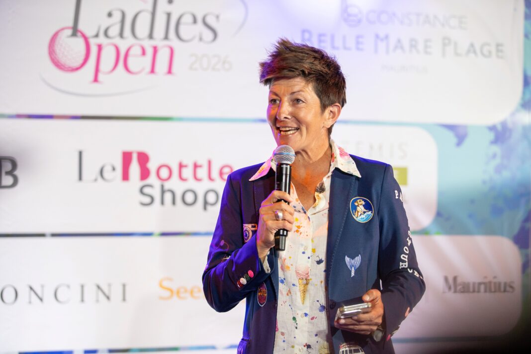 Photo 2 - Lucie Gendronneau lors de son discours de remise de prix au CMLO2026