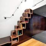 escalier-bibliotheque-design-etageres-escalier-rangement-mural-petit-espace